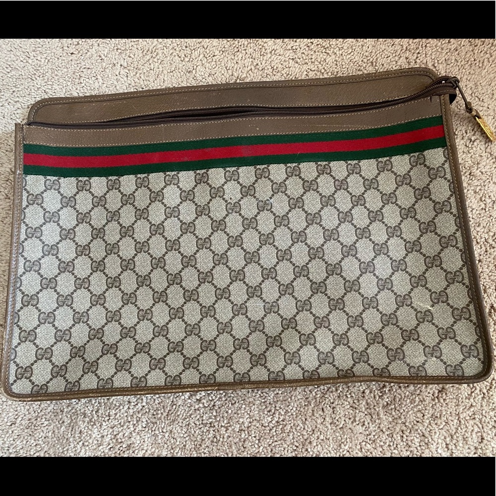 COPY - Authentic Gucci Vintage Web GG Portfolio